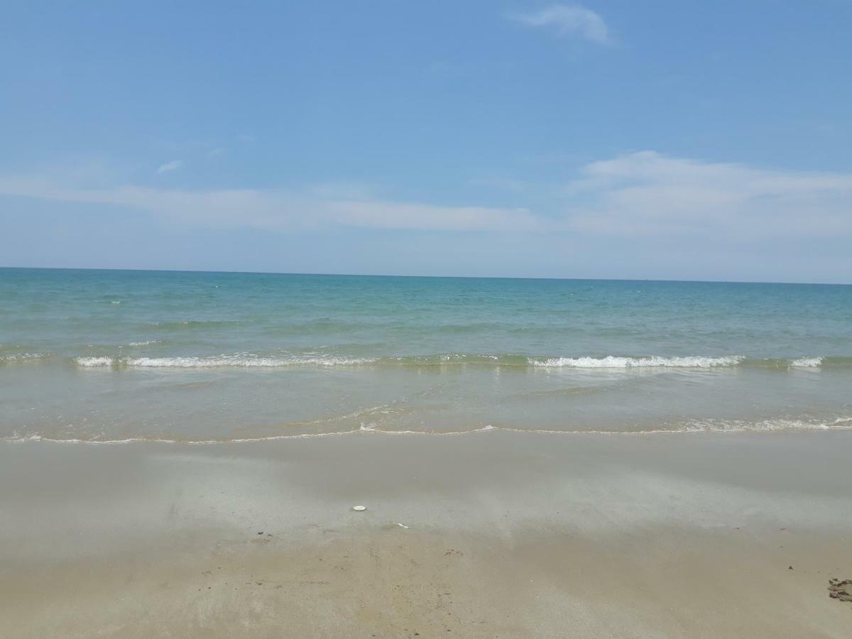 Mae Rampung Beach House คาราโอเกะและสระเด็ก Rayong Zewnętrze zdjęcie